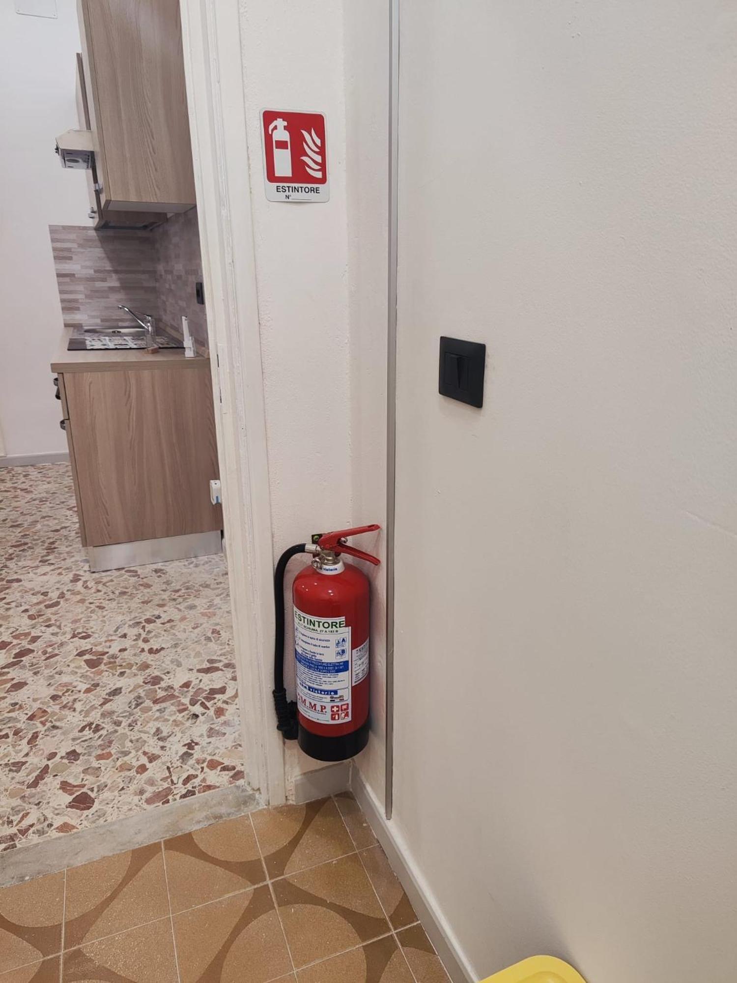 فيلا Casa Donna Caterina E Don Paolo باغيريا المظهر الخارجي الصورة